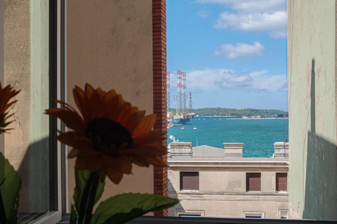 Arena Apartment With 3 Bedrooms In The City Center Pula Luaran gambar