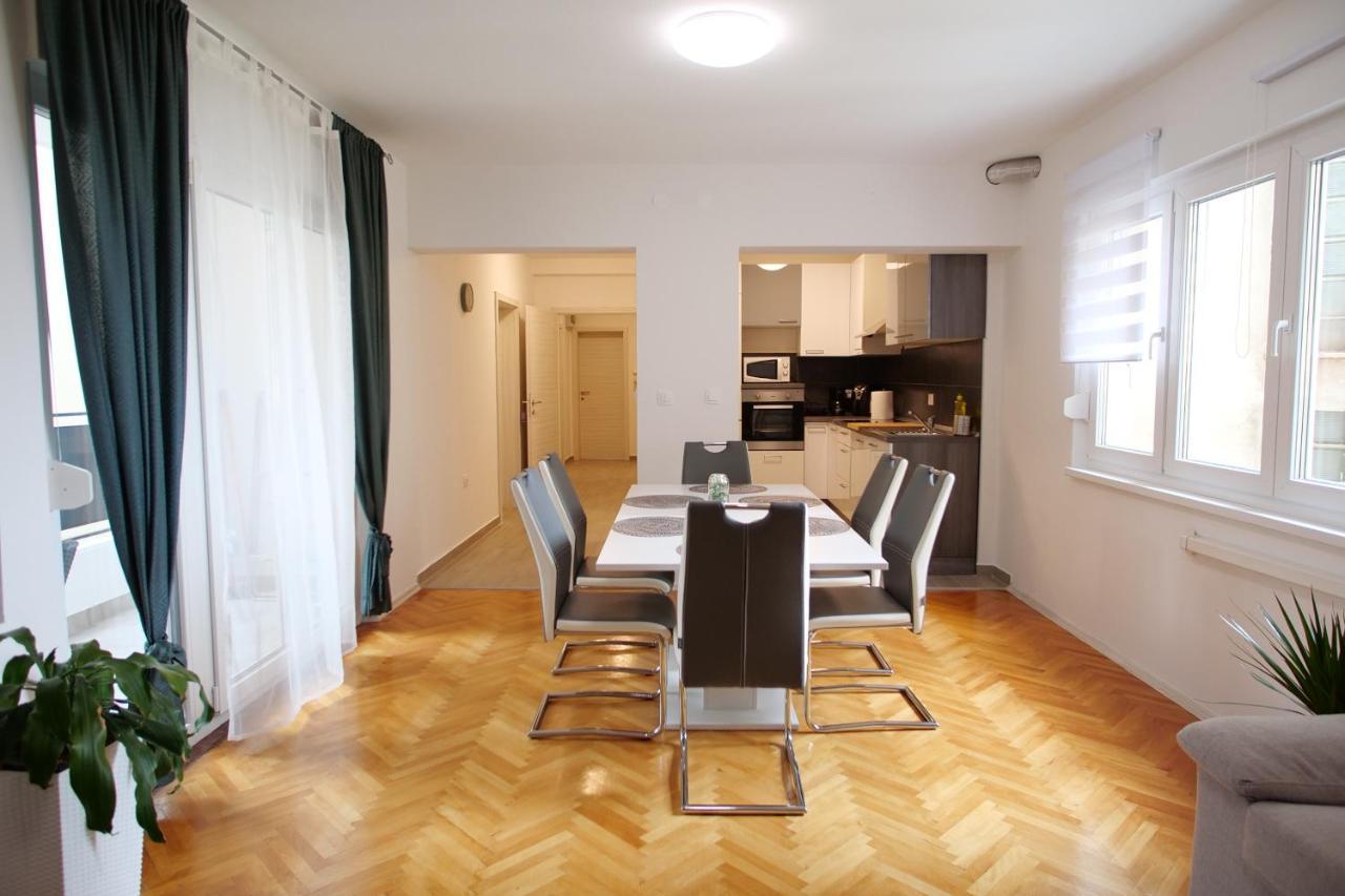 Arena Apartment With 3 Bedrooms In The City Center Pula Luaran gambar